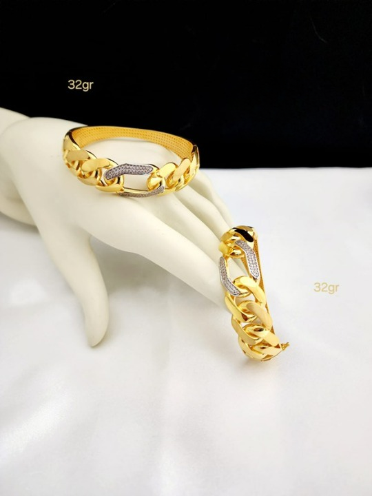 jewelry5.jpg